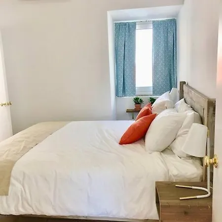 Luxury Eco-paradise Steps To Center